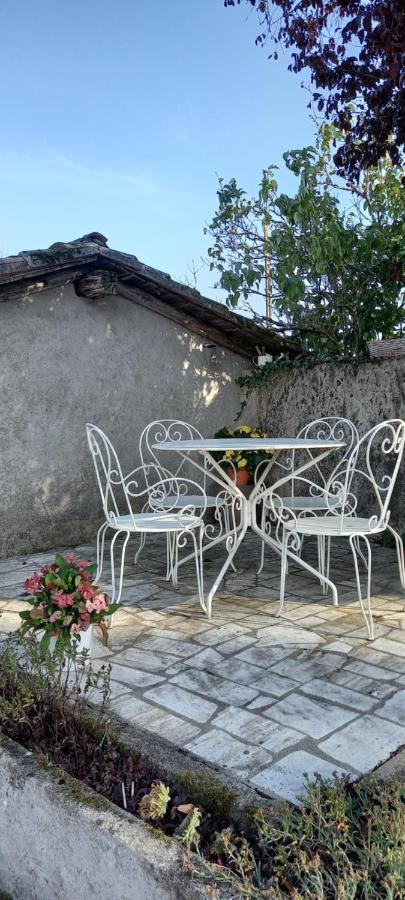 Bed and Breakfast La Mesange Bleue Ecuras Екстер'єр фото